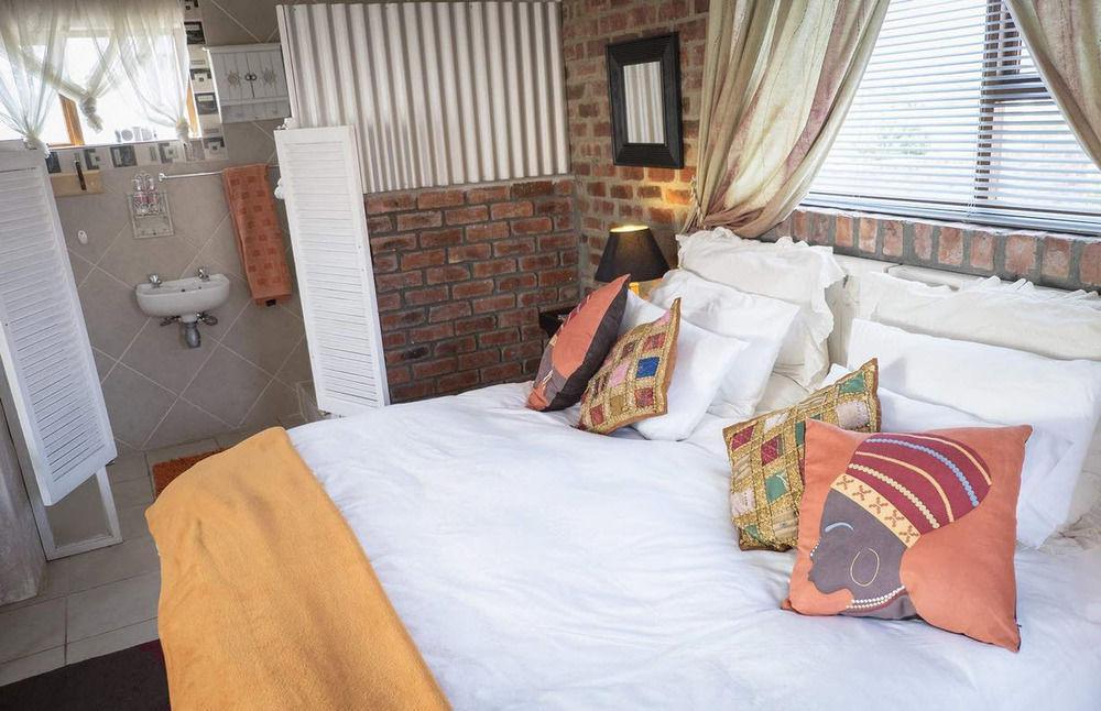 Oceanview Guesthouse Struisbaai Exterior photo