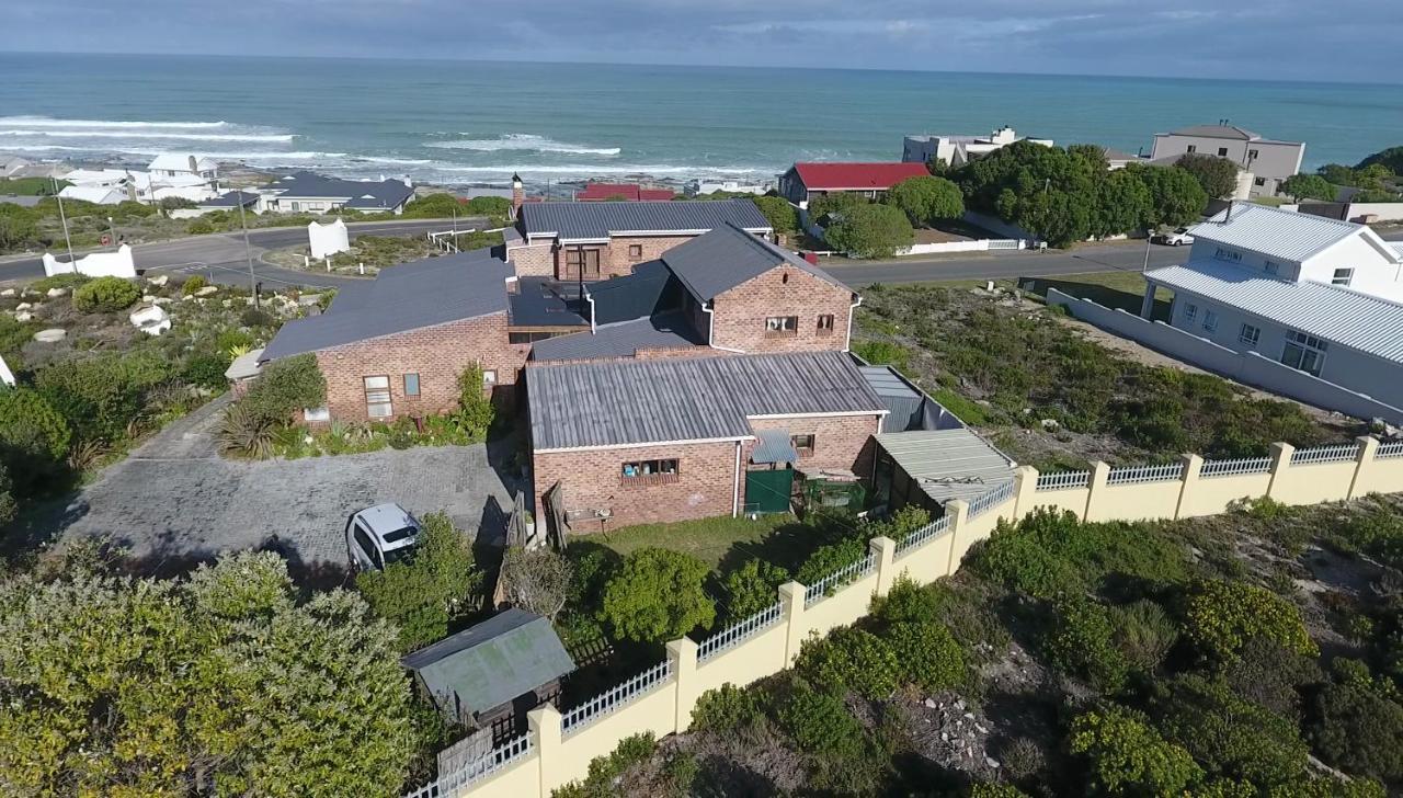 Oceanview Guesthouse Struisbaai Exterior photo
