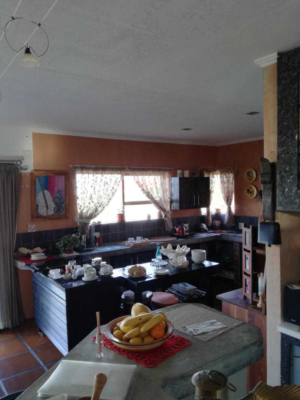 Oceanview Guesthouse Struisbaai Exterior photo