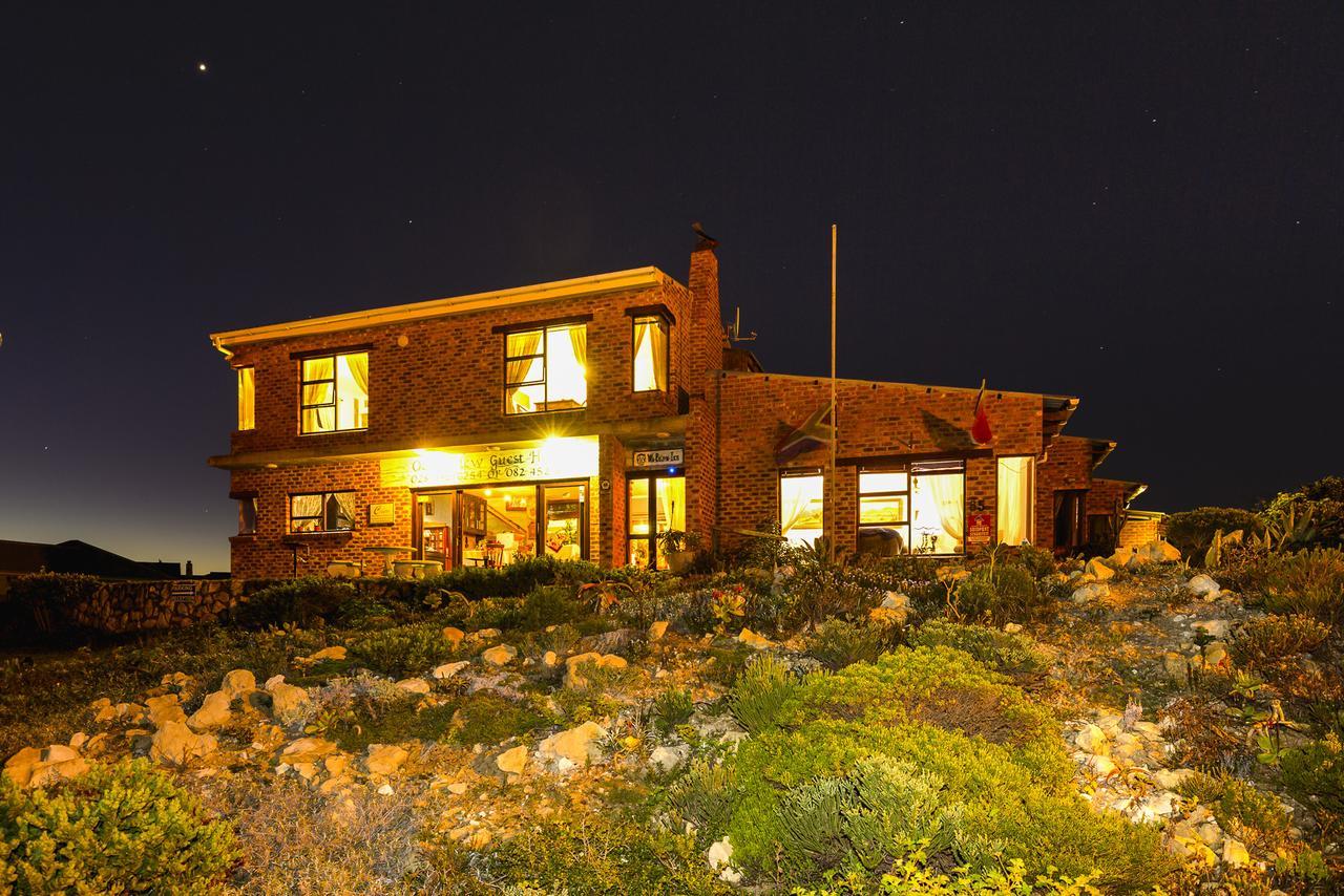 Oceanview Guesthouse Struisbaai Exterior photo