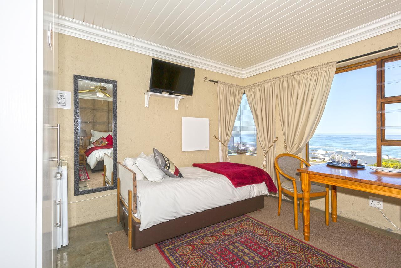 Oceanview Guesthouse Struisbaai Exterior photo
