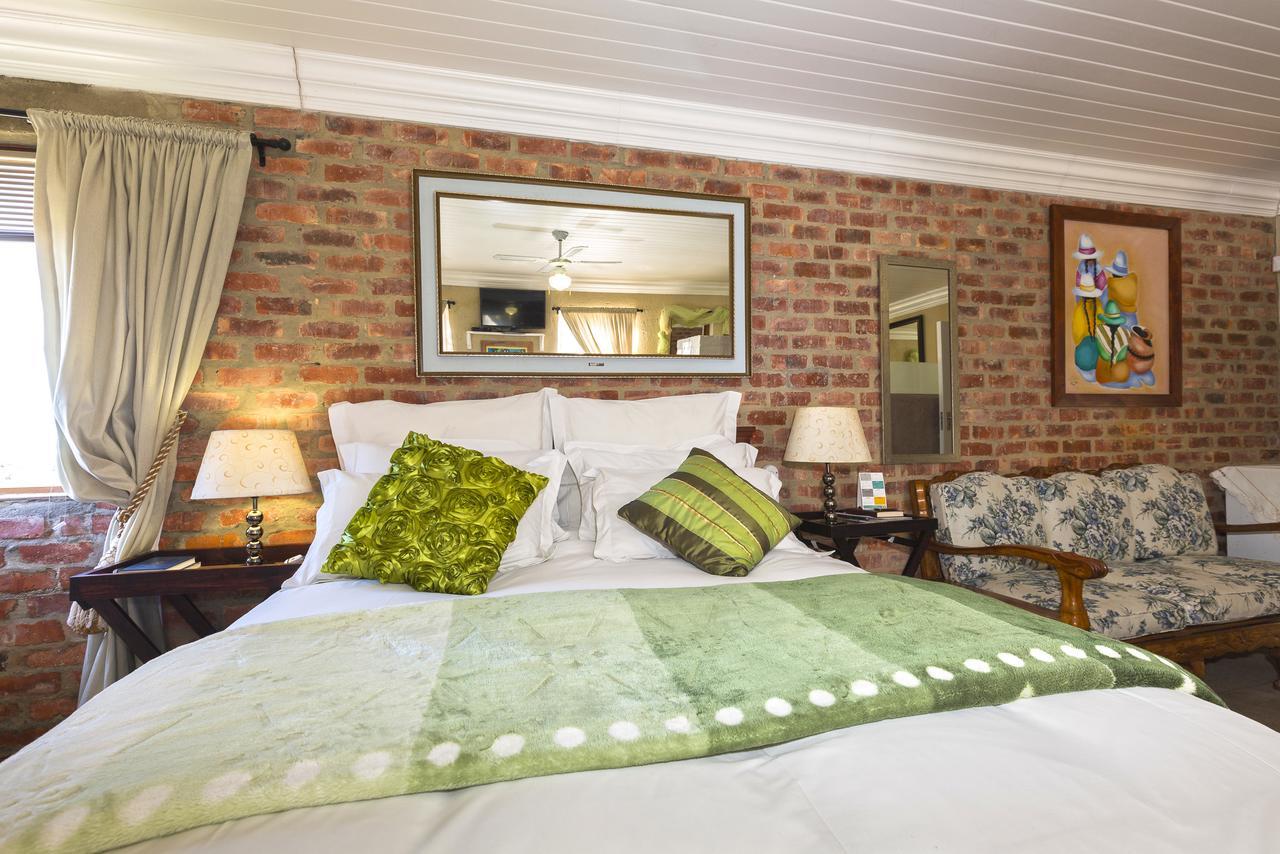 Oceanview Guesthouse Struisbaai Exterior photo